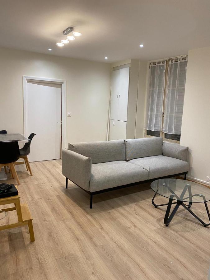 Grand F4 De 71M2 Pour 6 Personnes En Plein Centre Ville Arpajon Eksteriør bilde