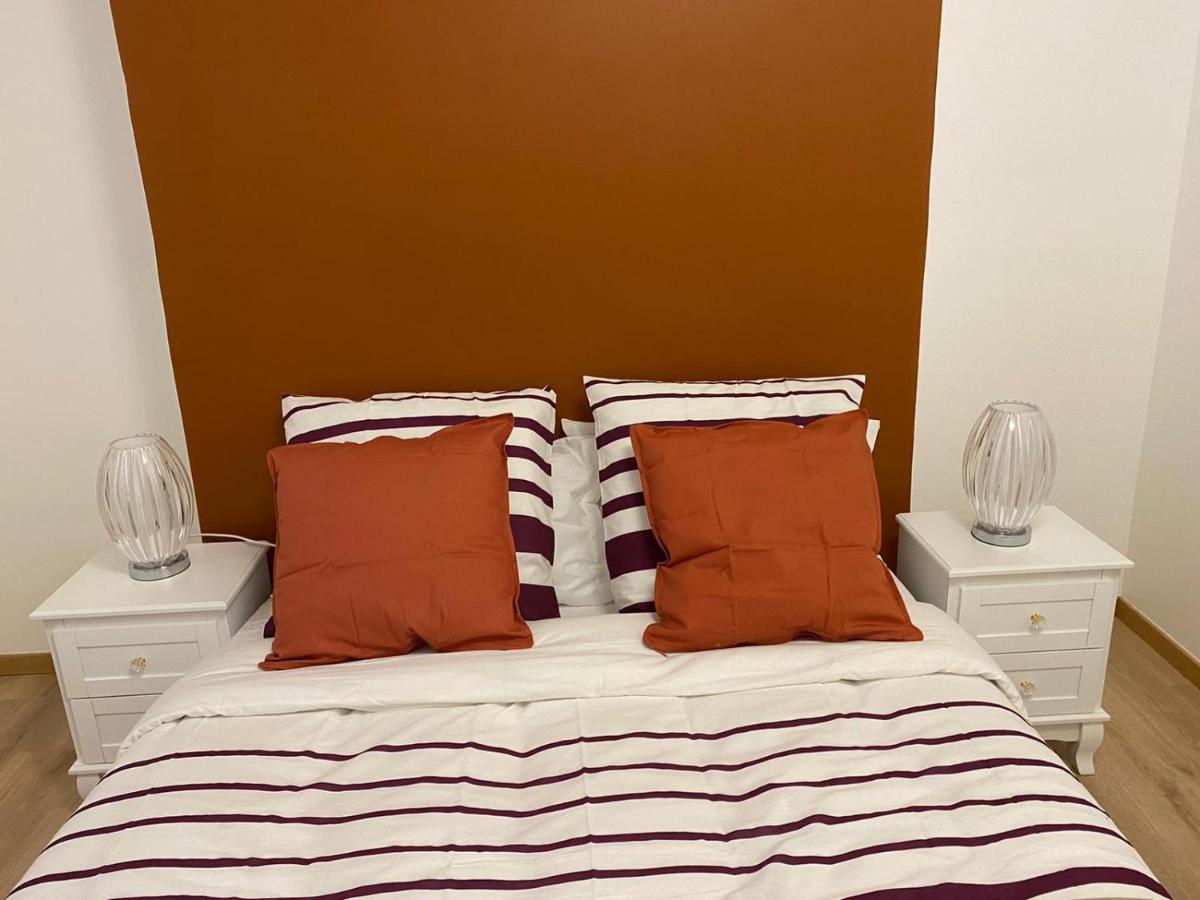 Grand F4 De 71M2 Pour 6 Personnes En Plein Centre Ville Arpajon Eksteriør bilde